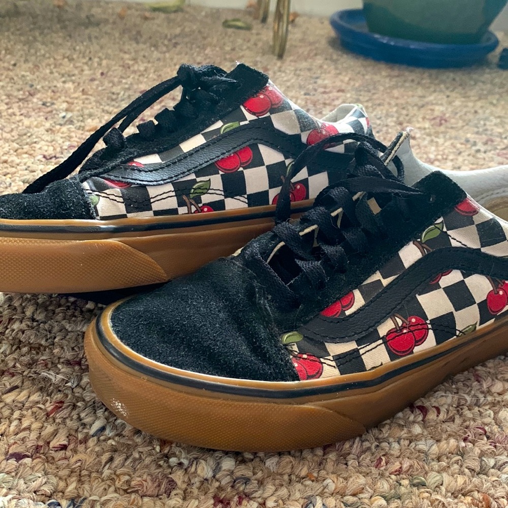 VANS Checkered Cherry 🍒Old Skool Vans